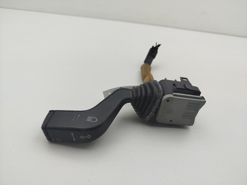 переключатель поворотов Opel Omega B 2001, 3.2 л., бензин, АКПП, чёрный, универсал, 09181010