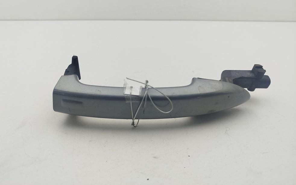 ручка наружная передняя левая Volkswagen Passat B6 2006, 2.0 л., дизель, МКПП, серый, универсал