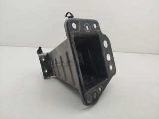 кронштейн переднего бампера Opel Vectra C 2004, 2.2 л., бензин, МКПП, серый, седан