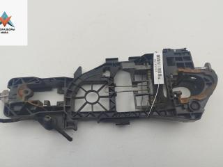 Корпус (держатель) ручки двери задней левой Volkswagen Passat B6 2006, 2.0 л., дизель, МКПП, серый, универсал, 3C0837885G