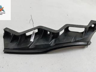 крепление фары левой Volkswagen Passat B6 2006, 2.0 л., дизель, МКПП, серый, универсал, 3C0807890