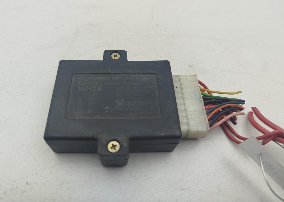 модуль подключения прицепа Volkswagen Passat B6 2006, 2.0 л., дизель, МКПП, серый, универсал, QUASAR
