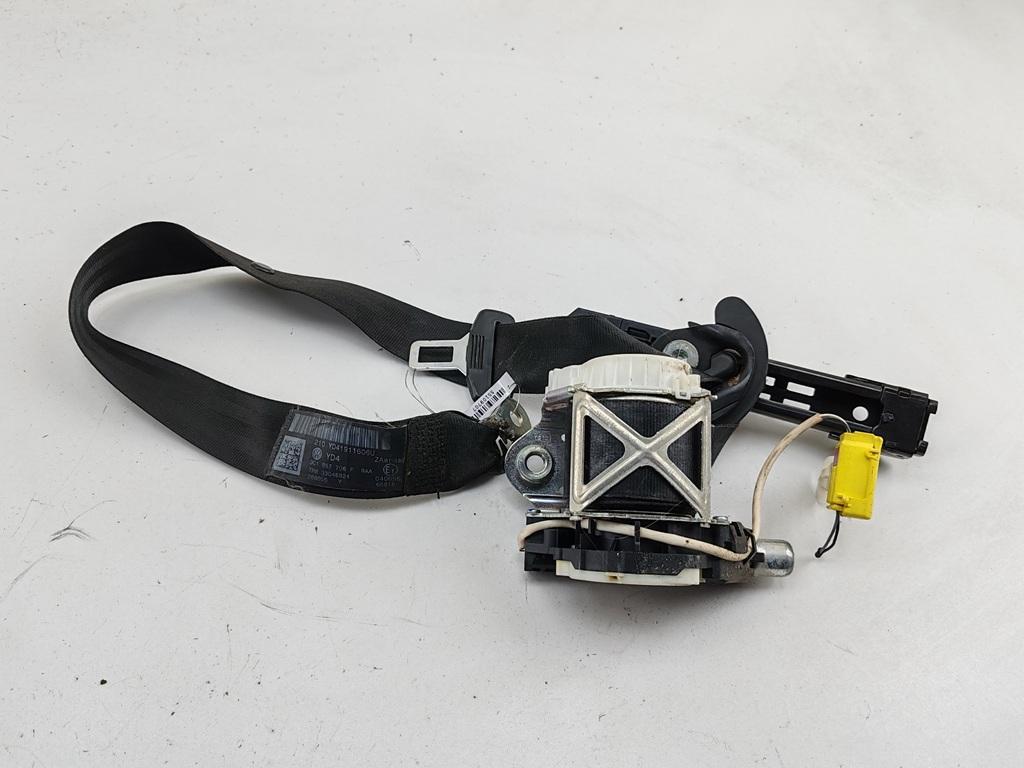 ремень безопасности Volkswagen Passat B6 2006, 2.0 л., дизель, МКПП, серый, универсал, 3C1857706F