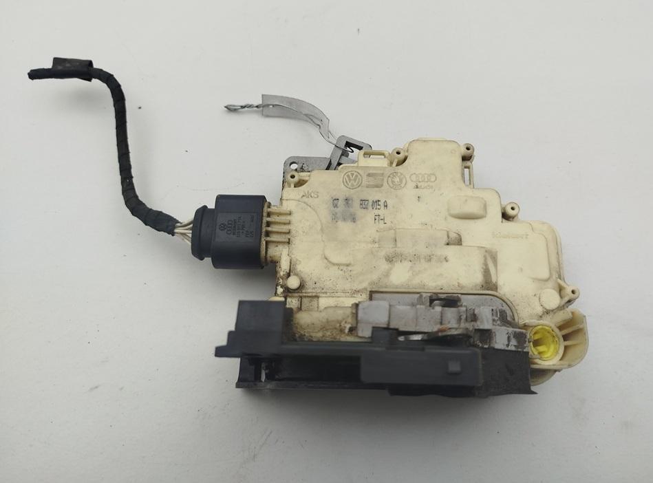 замок двери передней левой Volkswagen Passat B6 2006, 2.0 л., дизель, МКПП, серый, универсал, 3C1837015A