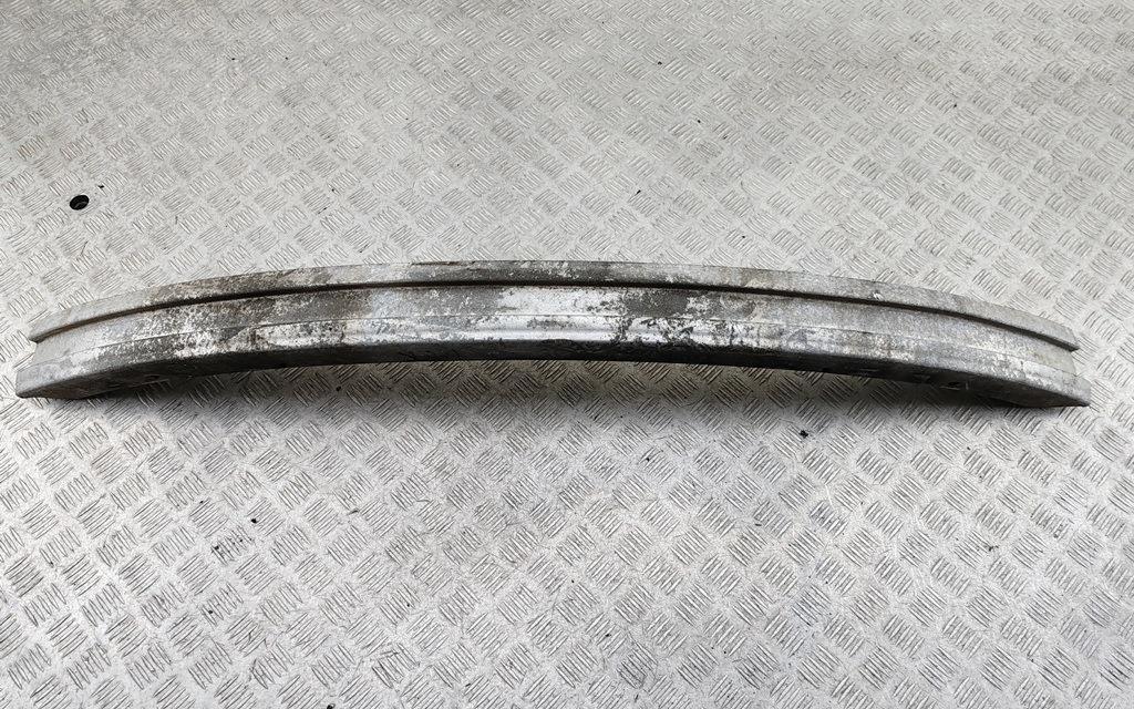 усилитель бампера переднего Volkswagen Passat B5 1997, 1.8 л., бензин, МКПП, красный, универсал, 3B0807113