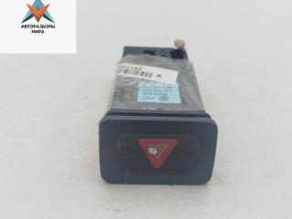 кнопка аварийной сигнализации Volkswagen Golf 4 поколение 2004, 1.9 л., дизель, МКПП, серый, универсал, 1J0953235J