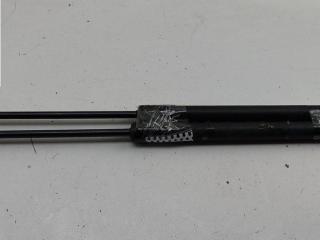 амортизатор крышки багажника (3-5 двери) Volkswagen Passat B6 2006, 2.0 л., дизель, МКПП, серый, универсал, 3C9827550A
