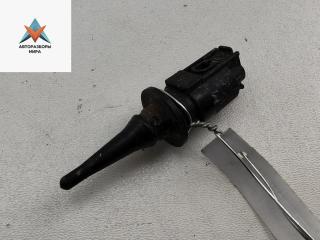 ответная часть (скоба) замка двери Volkswagen Passat B6 2006, 2.0 л., дизель, МКПП, серый, универсал, 3C0823480