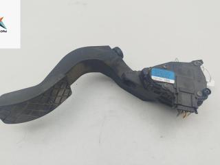педаль Volkswagen Passat B5 [рестайлинг] 2004, 1.9 л., дизель, АКПП, серый, универсал, 8D1723523N