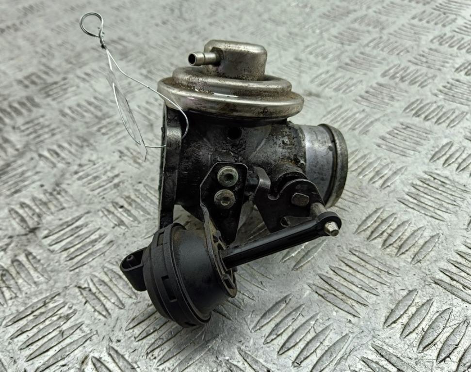 клапан EGR Skoda Octavia mk1 (A4 1U) 2001, 1.9 л., дизель, МКПП, синий, универсал, 038131501E
