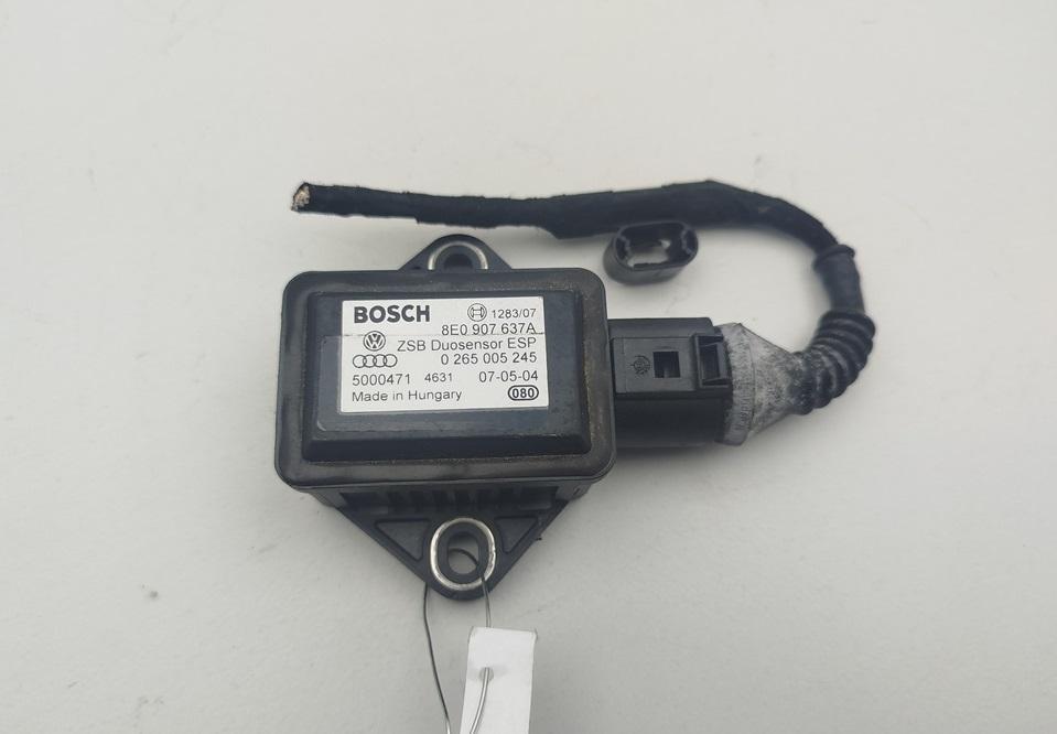 датчик ускорения Volkswagen Passat B5+ (GP) 2004, 1.9 л., дизель, АКПП, серый, универсал, 8E0907637A, 0265005245