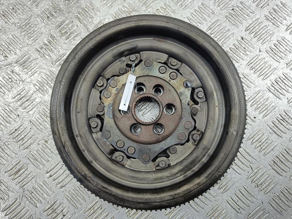 Маховик АКПП (драйв плата) Volkswagen Passat B6 2005, 2.0 л., дизель, АКПП, серый, универсал - фото №1