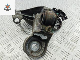 кронштейн двигателя Volkswagen Passat B5 [рестайлинг] 2002, 1.6 л., бензин, МКПП, серый, седан, 8E0199352F