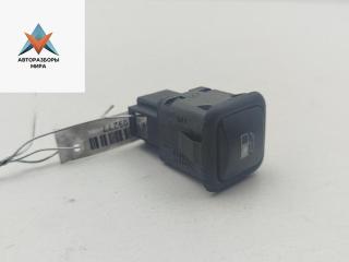 Кнопка открывания лючка топливного бака Volkswagen Passat B5 1997, 1.8 л., бензин, МКПП, красный, универсал, 3B0959833A