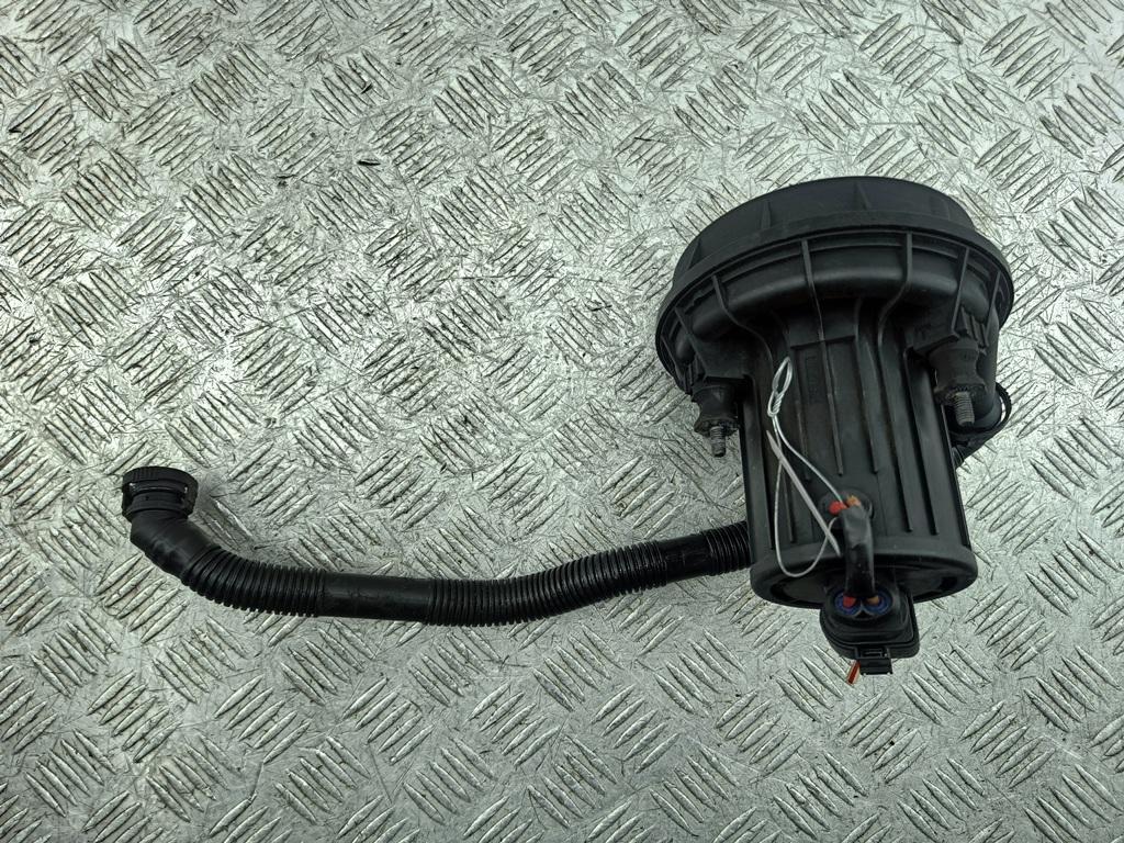 насос продувки катализатора Volkswagen Golf-4 2002, 2.0 л., бензин, МКПП, серый, универсал, 06A959253B, 06A131333C