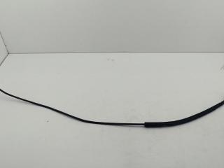 трос капота Volkswagen Passat B6 2007, 2.0 л., дизель, МКПП, чёрный, универсал, 3C1823535