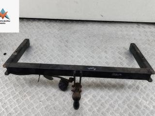 прицепное устройство (фаркоп) Volkswagen Passat B5 1997, 1.8 л., бензин, МКПП, красный, универсал, 55R013993