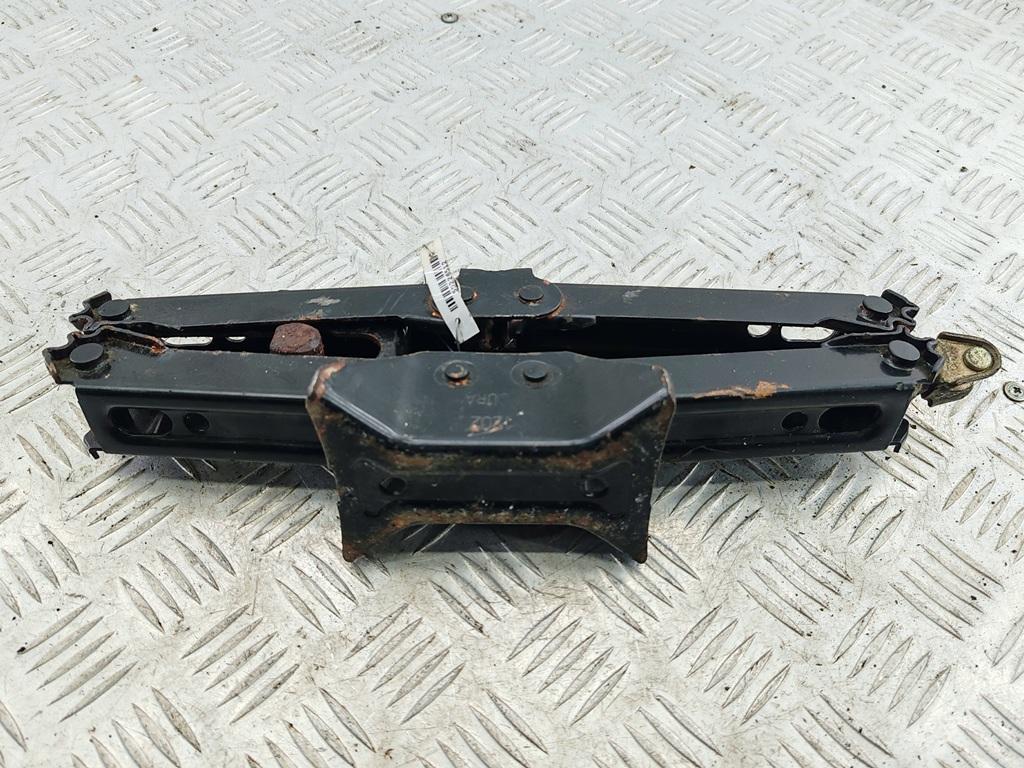 домкрат Citroen C5 2001, 2.2 л., дизель, МКПП, синий, хетчбэк 5 дв.