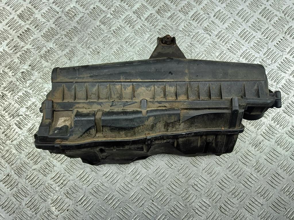 корпус воздушного фильтра Citroen C4 2008, 1.6 л., бензин, МКПП, чёрный, хетчбэк 5 дв., V753482280