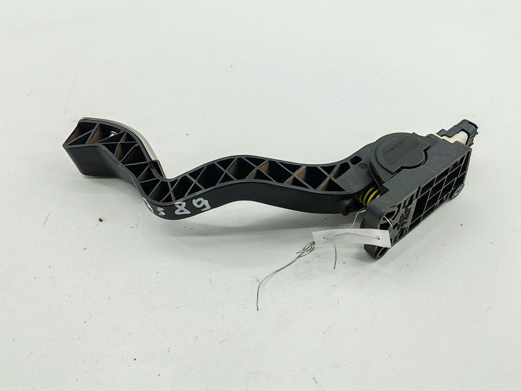 педаль Peugeot 307 2004, 2.0 л., бензин, МКПП, серый, кабриолет, 9647781377