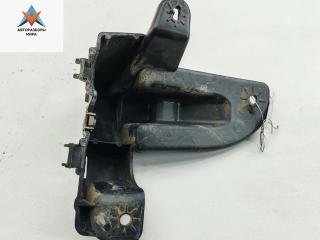 кронштейн заднего бампера Peugeot 308 T7 2009, 1.6 л., дизель, МКПП, серый, универсал, 9681742780