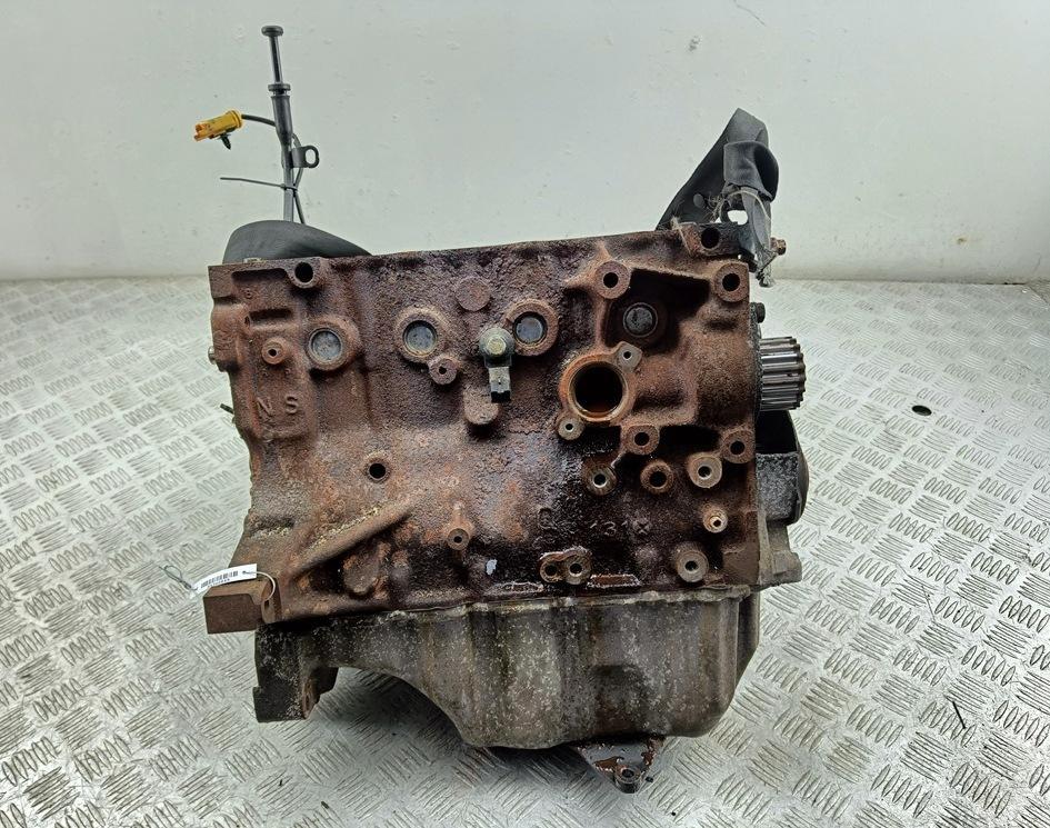 блок цилиндров Citroen C4 2007, 1.6 л., бензин, МКПП, NFU, TU5JP4