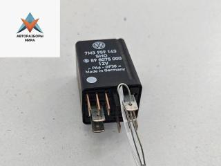 реле (прочие) Volkswagen Sharan 1 поколение [2-й рестайлинг] 2004, 2.8 л., бензин, МКПП, чёрный, минивэн, 7M3959143