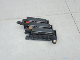 блок предохранителей Audi A6 4F/C6 2005, 2.4 л., бензин, МКПП, седан