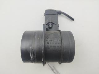 Расходомер (измеритель потока воздуха) Volkswagen Passat B6 2006, 2.0 л., дизель, МКПП, серый, универсал, 074906461B