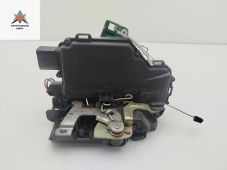 замок двери передней левой Volkswagen Passat B5 [рестайлинг] 2002, 2.0 л., бензин, АКПП, чёрный, универсал, 3B1837015A