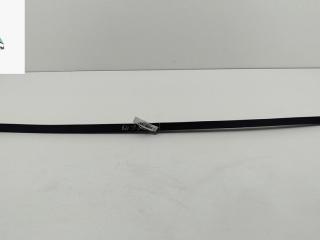 молдинг лобового стекла Volkswagen Passat B6 2006, 2.0 л., дизель, МКПП, серый, универсал, 3C0854327A