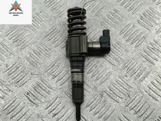 форсунка Volkswagen Passat B6 2006, 2.0 л., дизель, МКПП, серый, универсал, 03G130073S