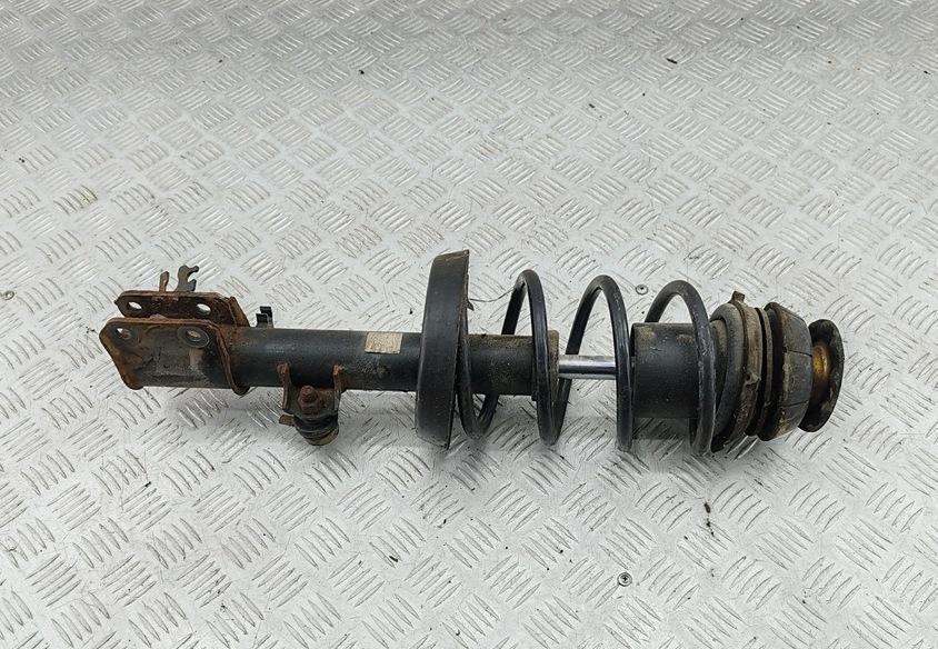 стойка передняя Opel Vectra B 1995, 1.6 л., бензин, МКПП, бежевый, седан, 90495386