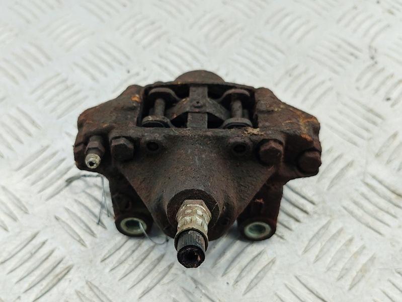 суппорт задний правый Mercedes-Benz E-Класс W124 1985, 2.3 л., бензин, АКПП, коричневый, седан - фото №1