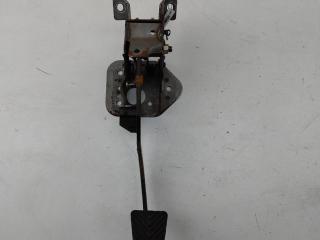 педаль тормоза Hyundai Santa Fe 2 поколение (CM) 2006, 2.2 л., дизель, МКПП, серый, внедорожник 5 дв.