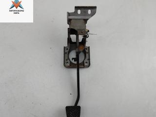 педаль сцепления Hyundai Santa Fe 2 поколение (CM) 2006, 2.2 л., дизель, МКПП, серый, внедорожник 5 дв.
