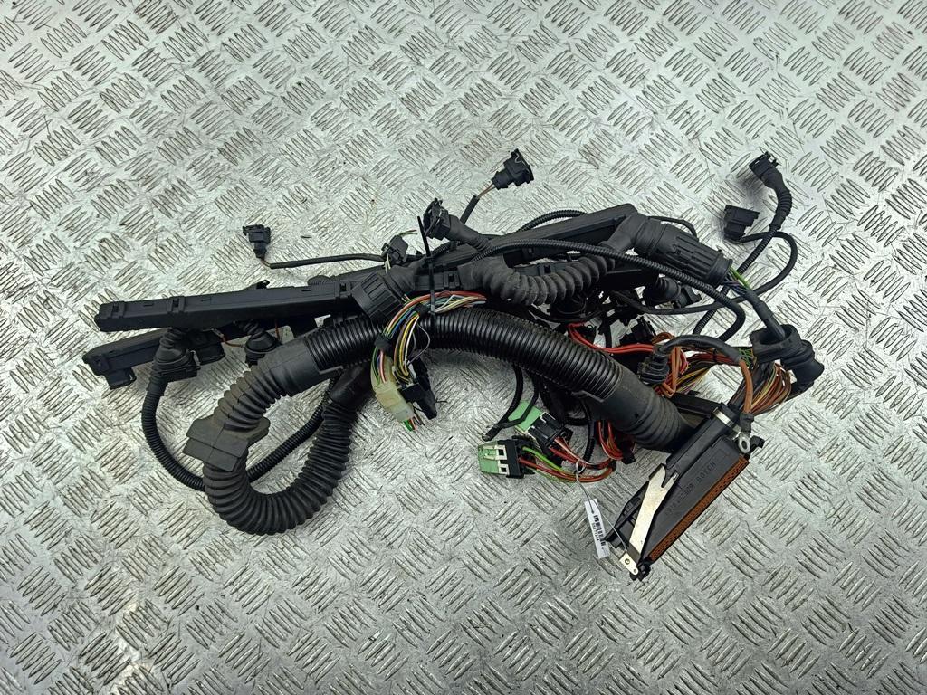 проводка двигателя BMW 5 E39 1996, 2.0 л., бензин, МКПП, зелёный, седан, 1744589