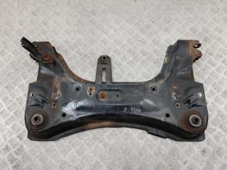 подрамник передний Nissan Tiida 2010, 1.6 л., бензин, МКПП, белый, хетчбэк 5 дв.