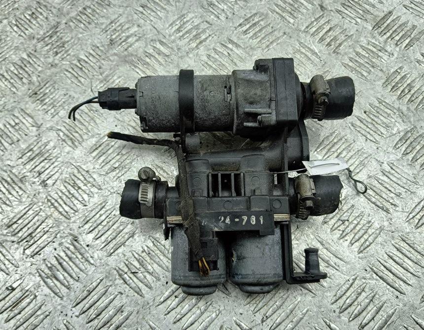 кран отопителя (печки) BMW 5 E39 1996, 2.0 л., бензин, МКПП, зелёный, седан, 8374994
