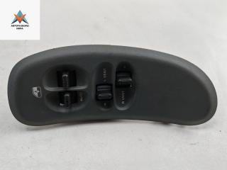 блок управления стеклоподъемниками Chrysler Voyager 5 поколение 2007, 2.4 л., бензин, МКПП, чёрный, минивэн, 04685732