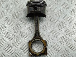 поршень Hyundai Coupe 2002-2007 2002, 2.0 л., бензин, МКПП, красный, купе