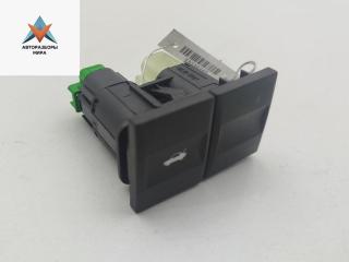 кнопка открытия багажника Ford Mondeo 3 поколение 2001, 1.8 л., бензин, МКПП, серый, универсал, 1S7T19B514AA