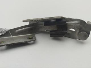 петля капота левая Ford Focus 1 поколение 2000, серый, универсал, XS4116801AF