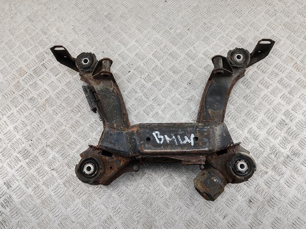 подрамник передний BMW 3 E36 1993, 2.0 л., бензин, МКПП, синий, купе