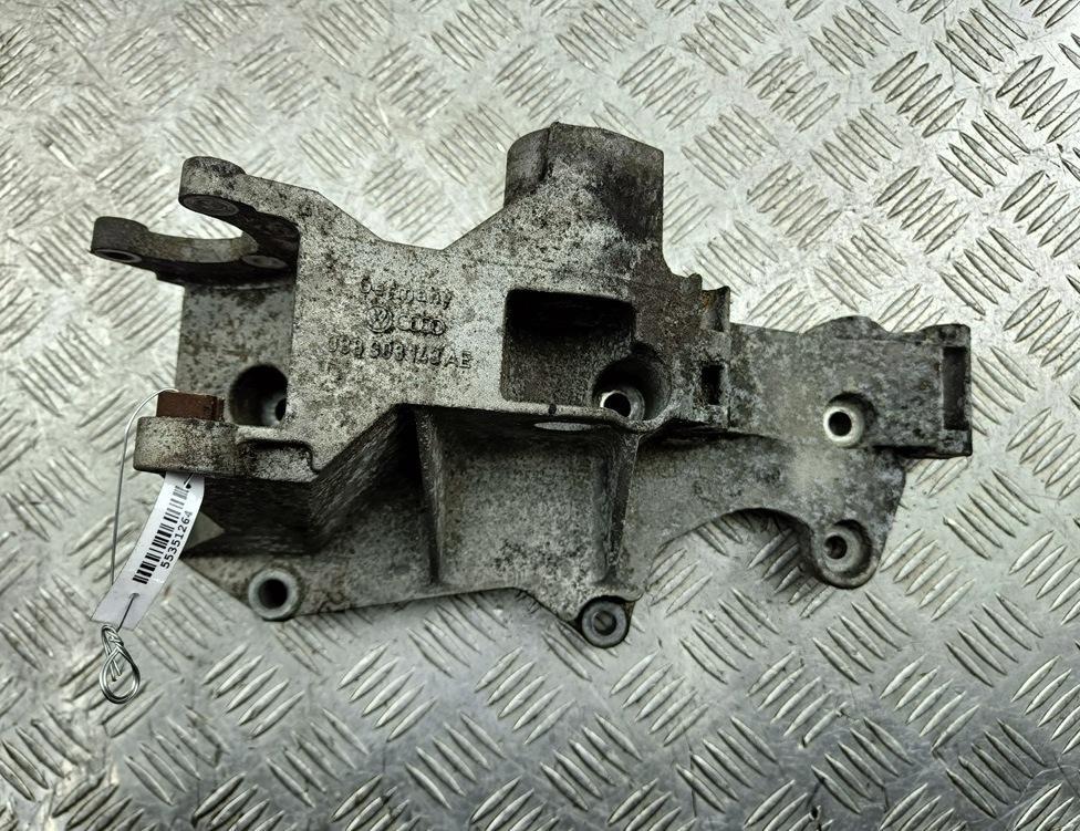 кронштейн генератора Volkswagen Passat B5+ (GP) 2004, 1.9 л., дизель, МКПП, чёрный, универсал, 038908143AE