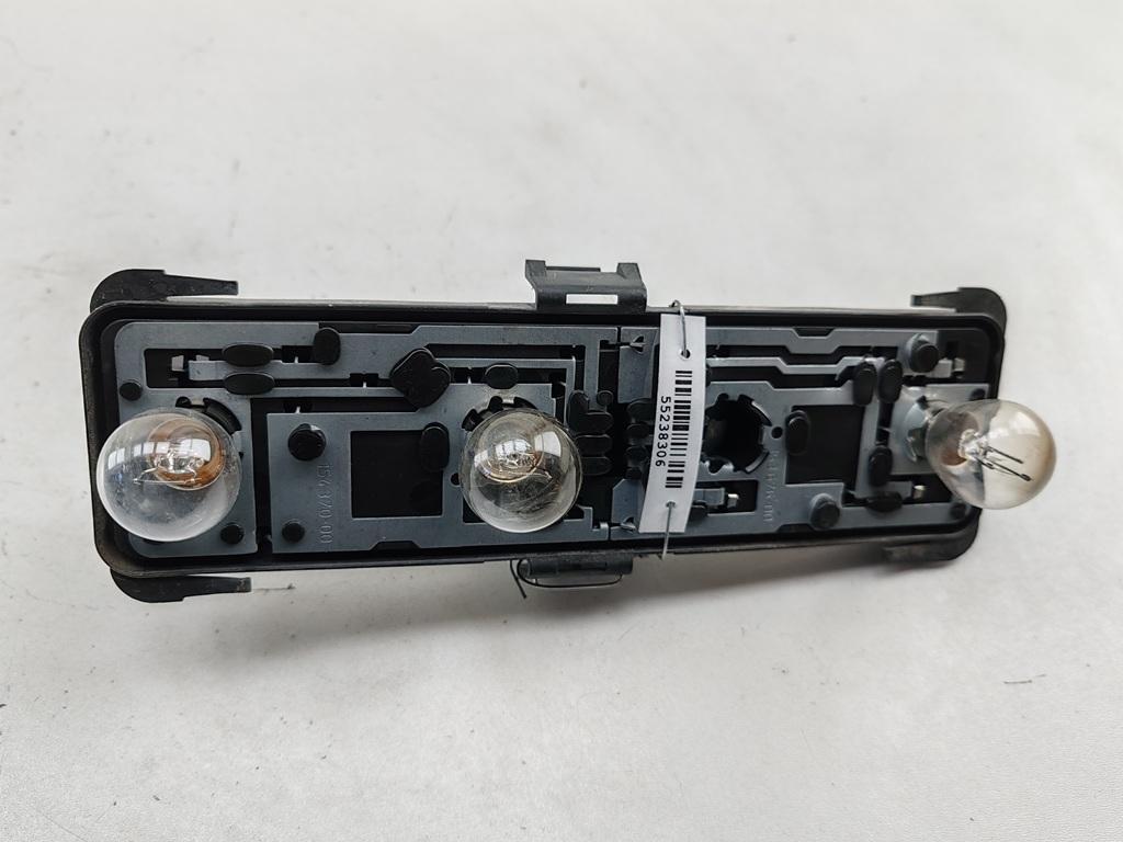панель заднего левого фонаря Chrysler Voyager 2007, 2.4 л., бензин, МКПП, чёрный, минивэн, 153676-00