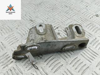 кронштейн двигателя Volkswagen Sharan 1 поколение [2-й рестайлинг] 2004, 2.8 л., бензин, МКПП, чёрный, минивэн, 7M3199800A