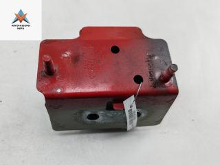 кронштейн переднего бампера Nissan Almera N16 [рестайлинг] 2003, 1.5 л., бензин, МКПП, красный, хетчбэк 5 дв., 62211AU300