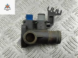 фланец (тройник) системы охлаждения Audi 80 8C/B4 1993, 2.0 л., бензин, МКПП, зелёный, седан, 037121132G