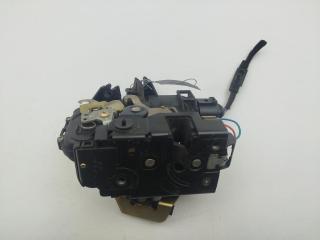 замок двери задней левой Audi A6 4B/C5 2000, 2.5 л., дизель, МКПП, серый, универсал, 4B0939015